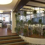 La Carreta Hotel Chiva