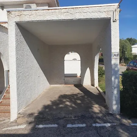 La Carreta Hotel