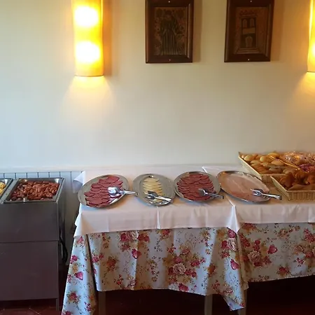 La Carreta 3*