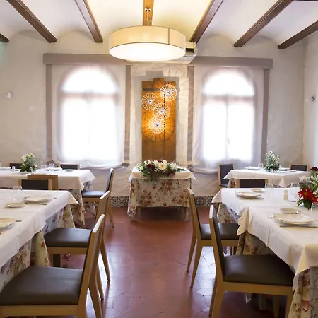 La Carreta Hotel Chiva