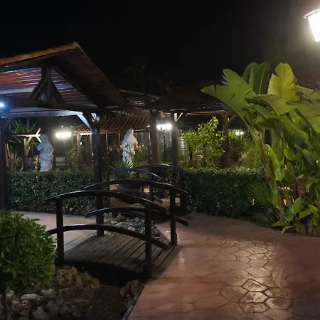 La Carreta Hotel Chiva