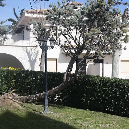 La Carreta Hotel