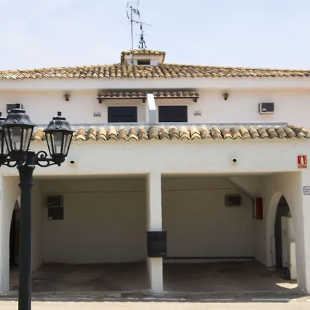 Hotel La Carreta 3*